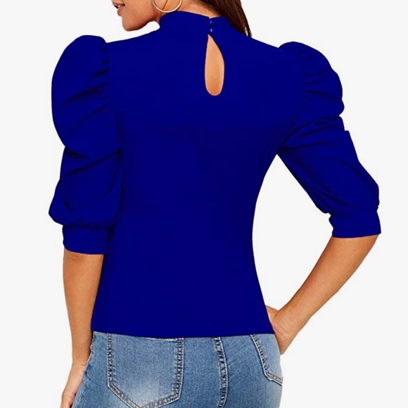 Blouse 🦋 - Picture 2 of 9